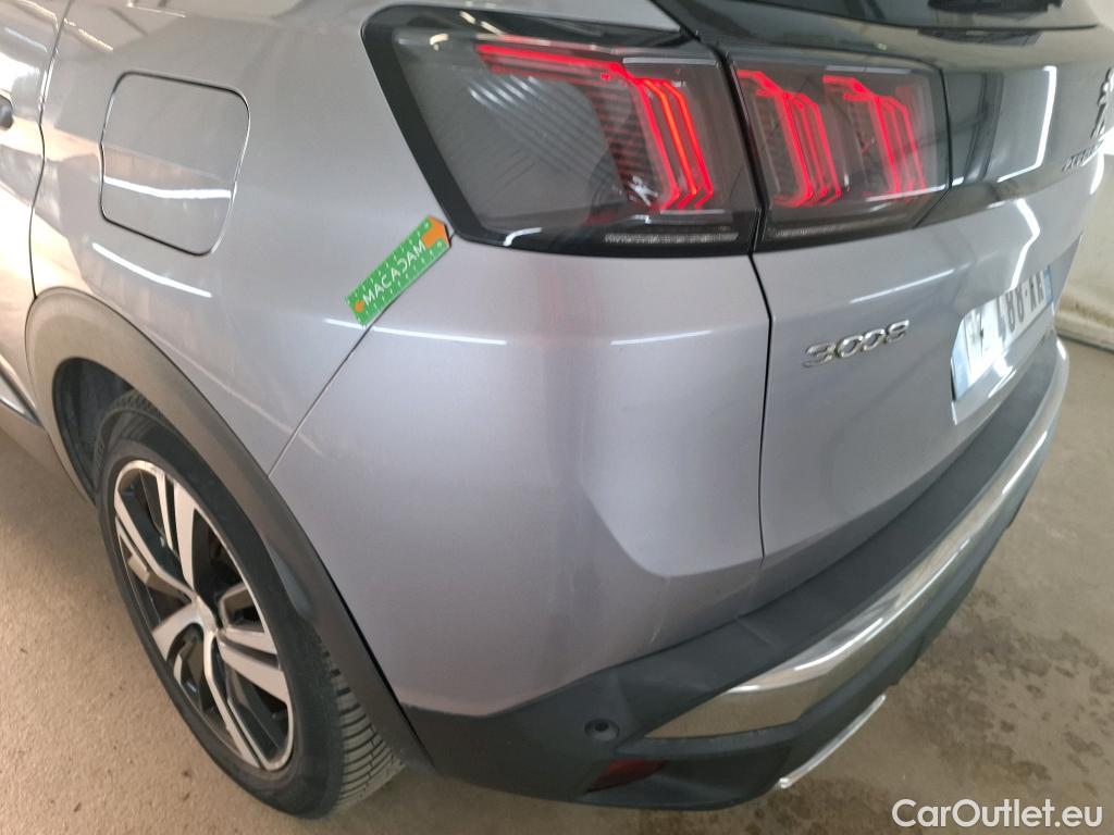  Peugeot  3008 PEUGEOT  / 2020 / 5P / SUV 1.6 HYBRID4 300 E-EAT8 GT #38