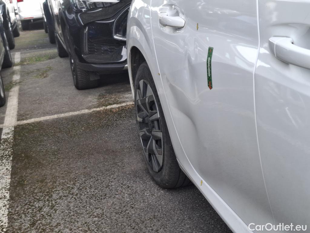  Peugeot  208  Active 1.2 PureTech 100CV BVM6 E6d #7
