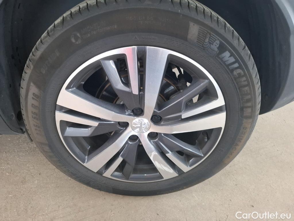  Peugeot  3008  Allure 1.2 PureTech 130CV BVA8 E6d #7