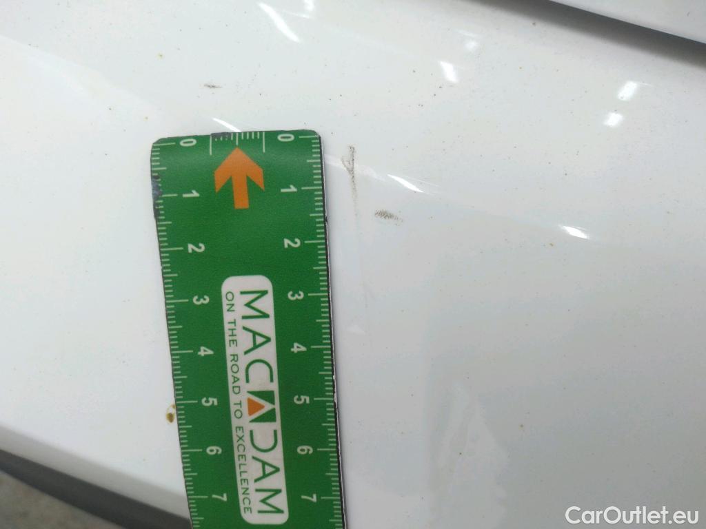  Peugeot  208  Premium 1.5 HDi 100CV BVM6 E6d #25