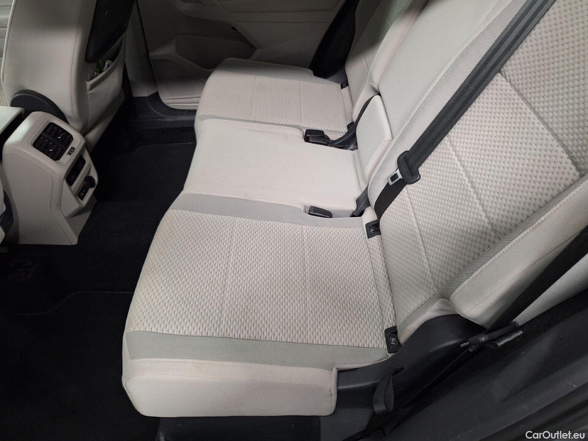  Volkswagen  Tiguan VW,  Allspace '17, Volkswagen  Allspace 2.0 TDI SCR Comfortline #9