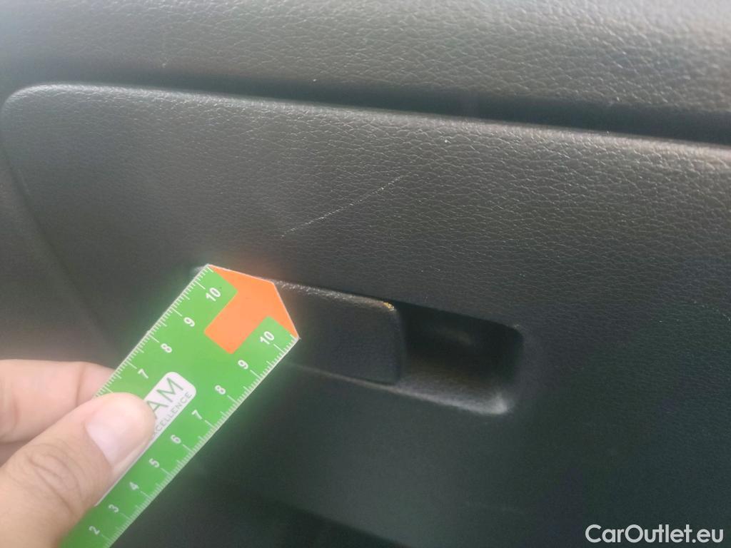  KIA  Sportage KIA  / 2022 / 5P / todoterreno 1.6 T-GDi HEV 171kW (230CV) Drive 4X2 #21