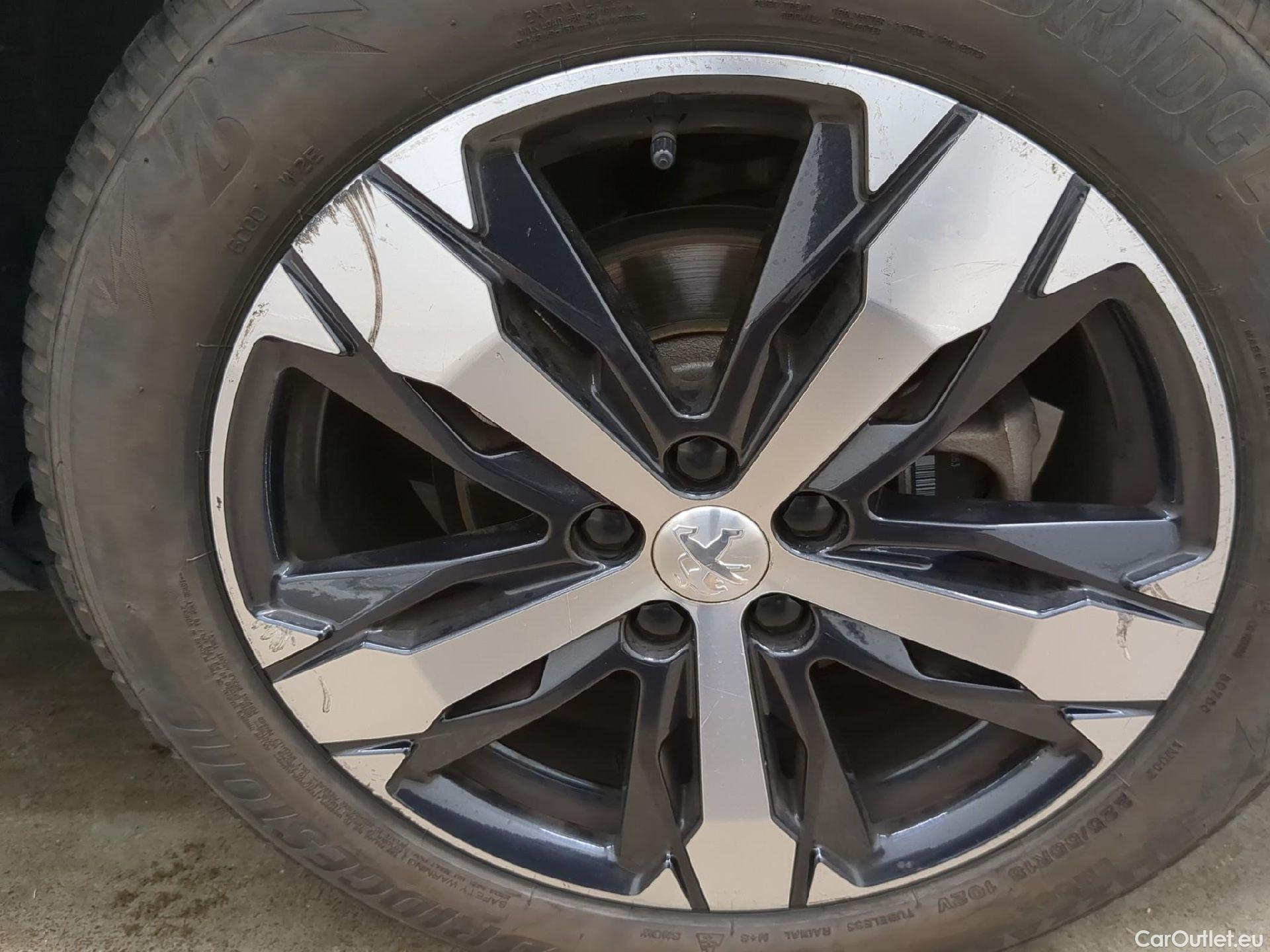  Peugeot  5008  GT Line 1.2 PureTech 130CV BVM6 E6d #9