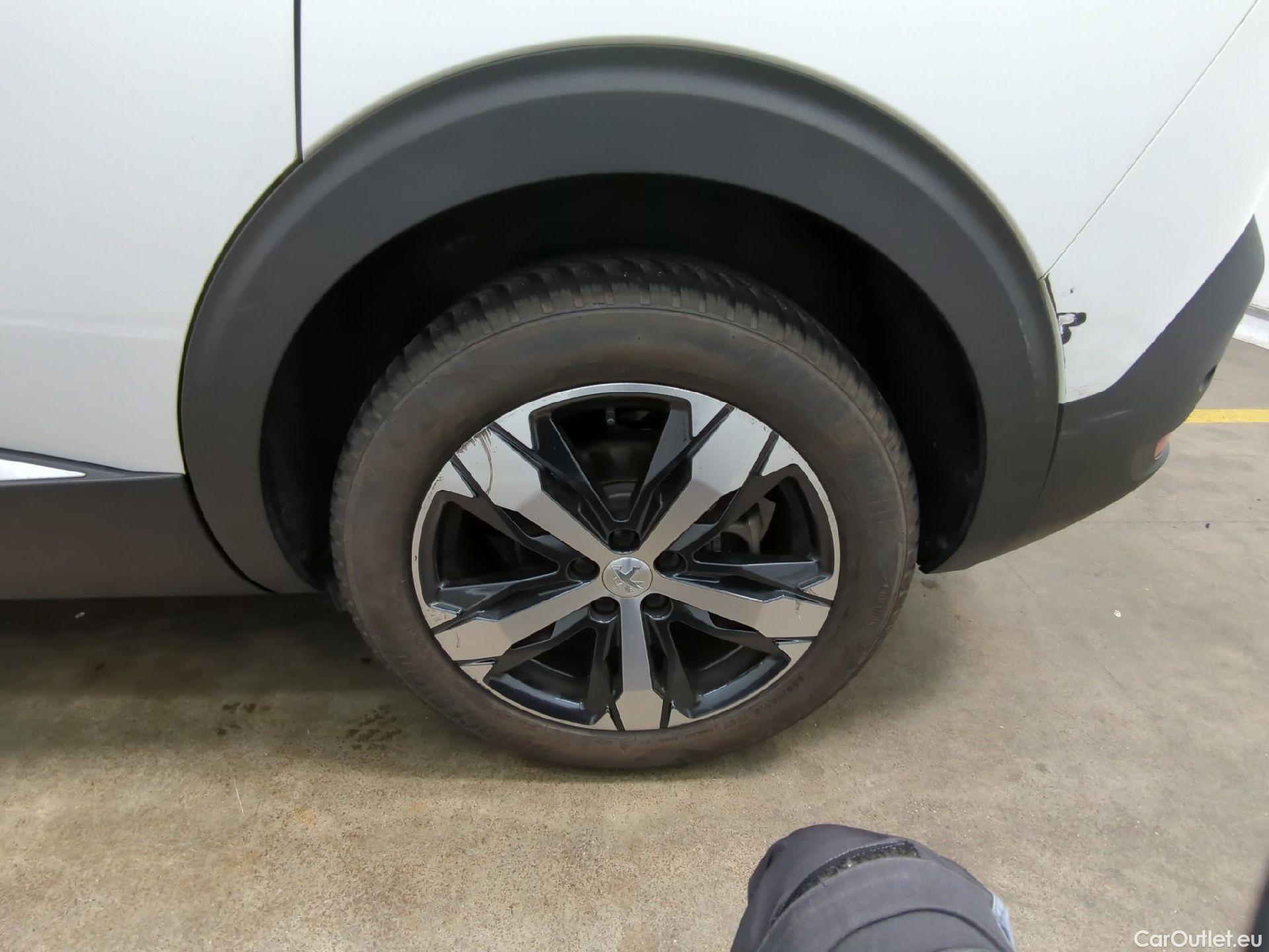  Peugeot  5008  GT Line 1.2 PureTech 130CV BVM6 E6d #3
