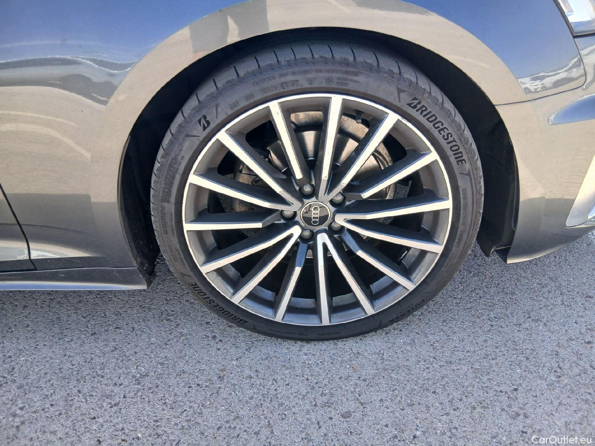  Audi  A5 Sportback AUDI A5 / 2019 / 5P / berlina con portón S Line 35 TDI 120kW S tronic Sportback #33