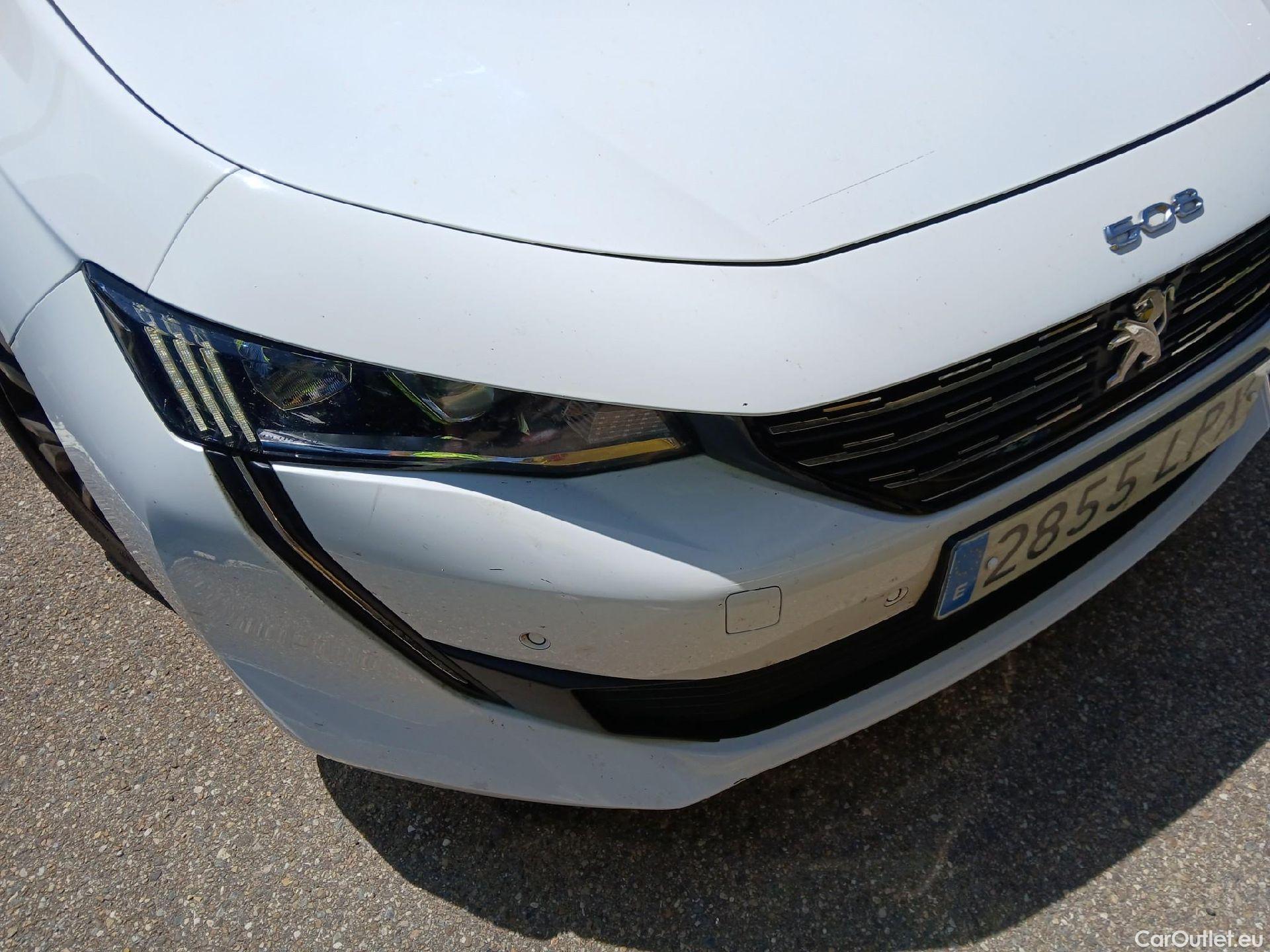  Peugeot  508 PEUGEOT  / 2018 / 5P / berlina con portón 5P Allure BlueHDi 120kW (160) S&S EAT8 #2