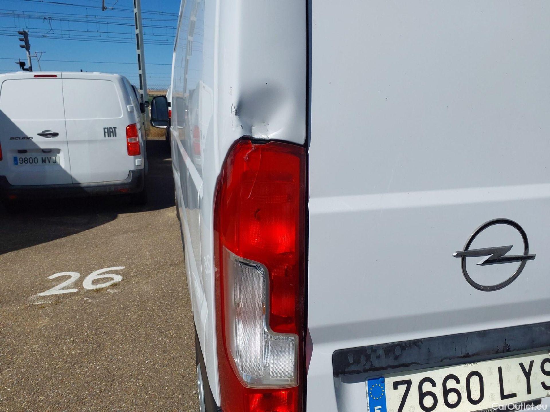  Opel  Movano OPEL  / 2021 / 4P / furgón Furgón Base L3H3 3.5T 2.2 BlueHDi 103kW #26