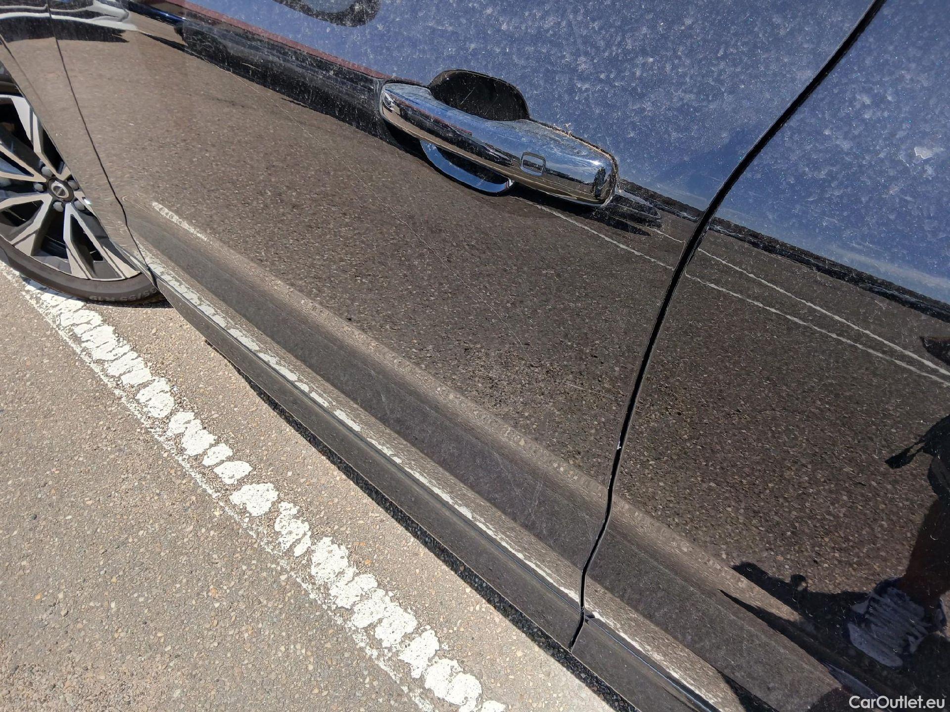  Volvo  XC60 VOLVO  / 2017 / 5P / todoterreno 2.0 B4 D AWD Plus Dark Auto #5