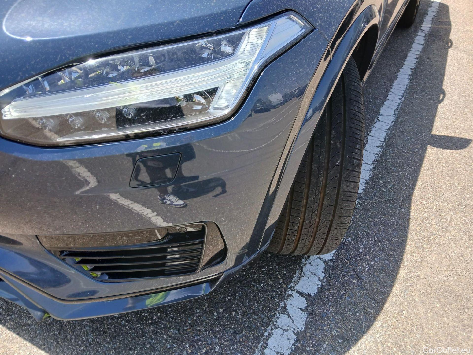  Volvo  XC90 VOLVO  / 2019 / 5P / todoterreno 2.0 T8 AWD Recharge R-Design Auto #9