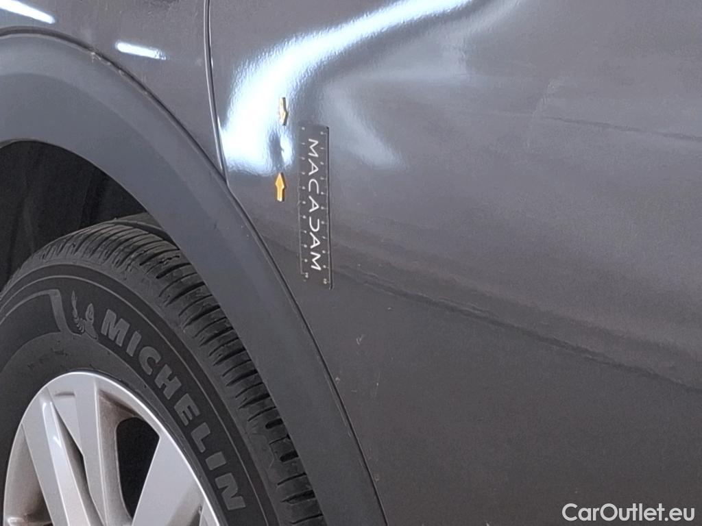  Peugeot  3008  II Active Pack 1.2 PureTech 130CV BVA8 E6d #36