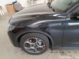  Alfa Romeo   STELVIO ALFA ROMEO / 2017 / 5P / SUV 2.2 TD 210 CV SPRINT AT8 Q4 #58