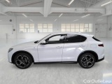  Alfa Romeo   STELVIO ALFA ROMEO / 2017 / 5P / SUV 2.2 TURBO DIESEL 210CV TI AT8 Q4 #8
