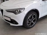  Alfa Romeo   STELVIO ALFA ROMEO / 2017 / 5P / SUV 2.2 TURBO DIESEL 210CV TI AT8 Q4 #38
