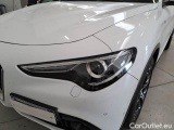  Alfa Romeo   STELVIO ALFA ROMEO / 2017 / 5P / SUV 2.2 TURBO DIESEL 210CV TI AT8 Q4 #53