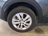  Peugeot  3008 PEUGEOT  / 2020 / 5P / SUV BLUEHDI 130 EAT8 SeS ACTIVE PACK #57