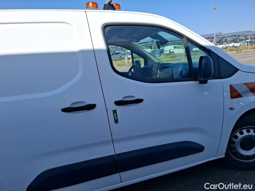  Citroen  Berlingo  Fourgon Worker M 1000 1.2 PureTech 130CV BVA8 E6d #42