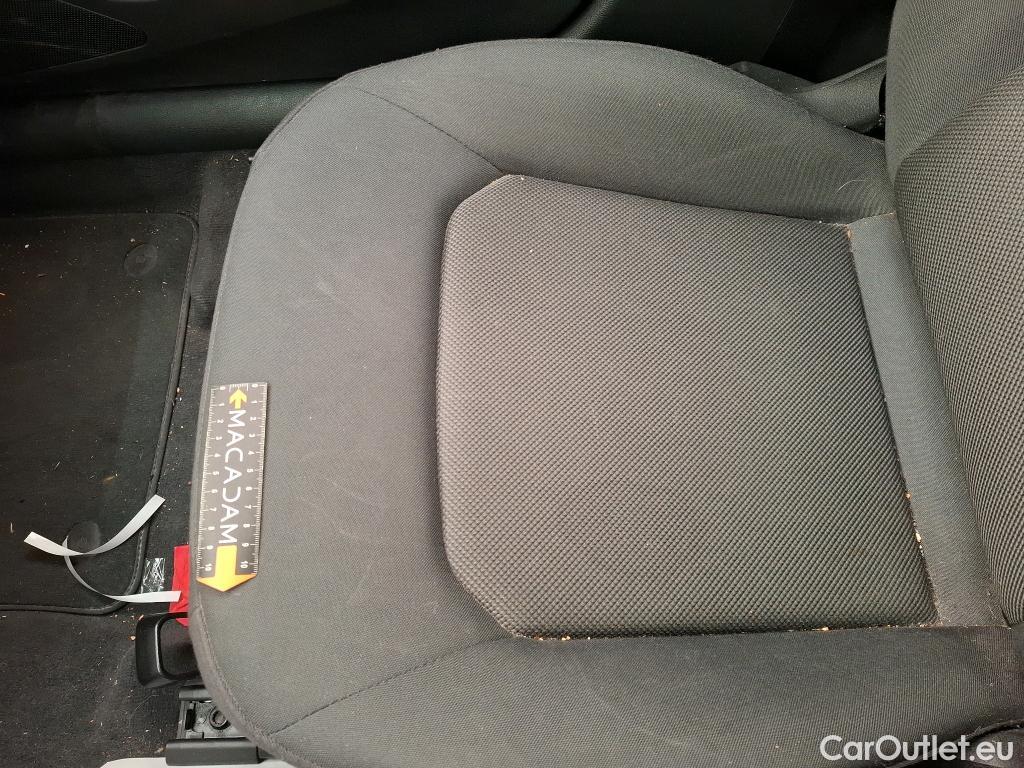  Audi  A3  Sportback Business line 1.6 TDI 115CV BVA7 E6 #66