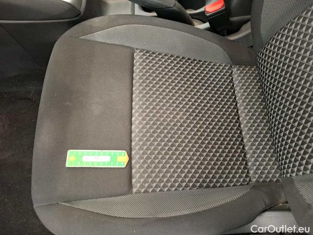  Nissan  Micra NISSAN  / 2016 / 5P / Berline IG-T 100 Business Edition #4