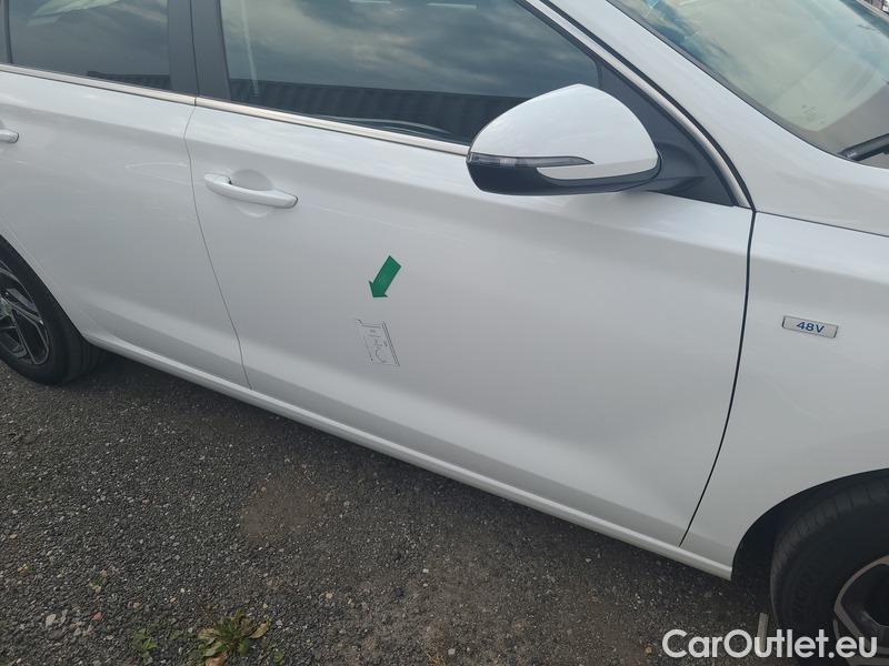  Hyundai  i30   cw (PD)(2017->)  kom.1.5T-GDI Smart 5d #12