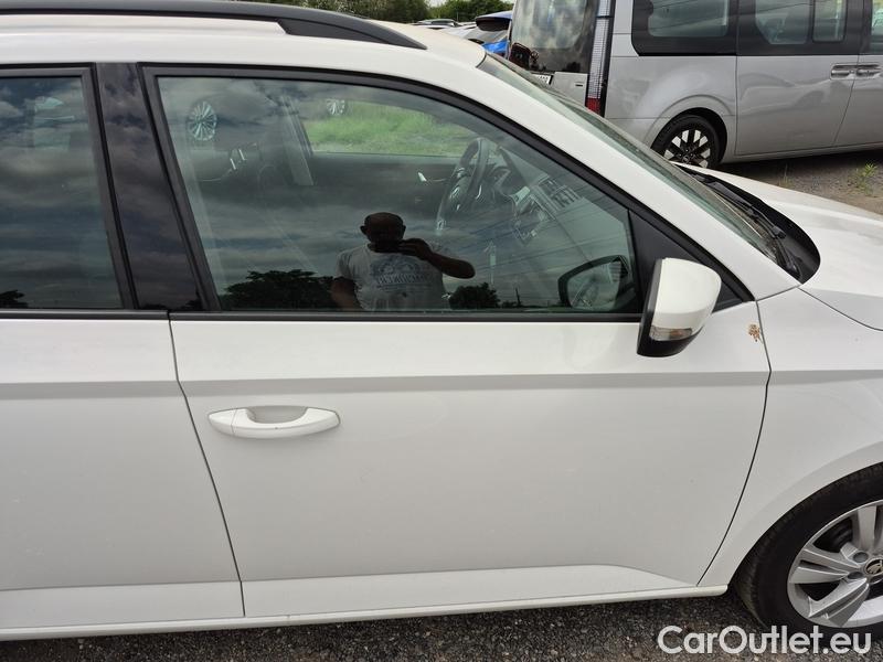  Skoda  Fabia  (PJ3) (2021) Com.1.0TSI 70 Ambition 5d #11