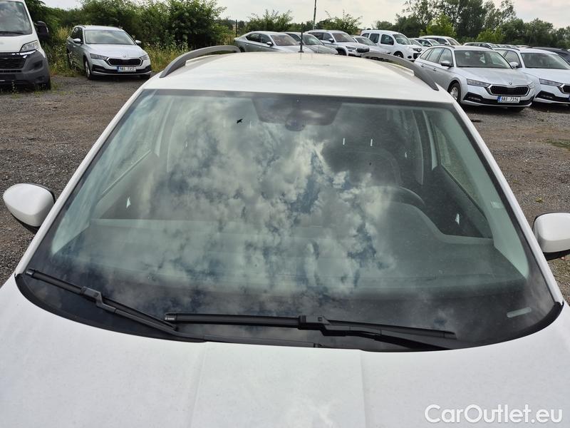  Skoda  Fabia  (PJ3) (2021) Com.1.0TSI 70 Ambition 5d #1