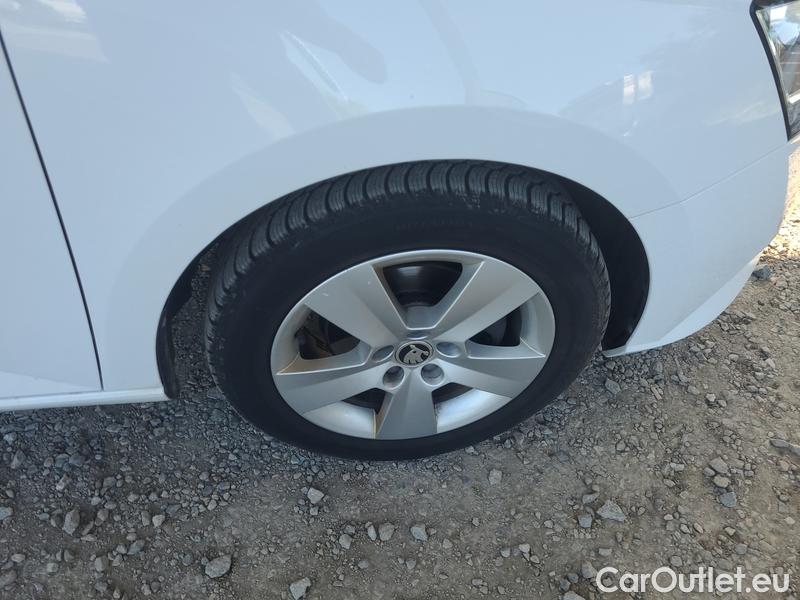  Skoda  Fabia  Combi (2015)  Com.1.0TSI 70 Ambition #11
