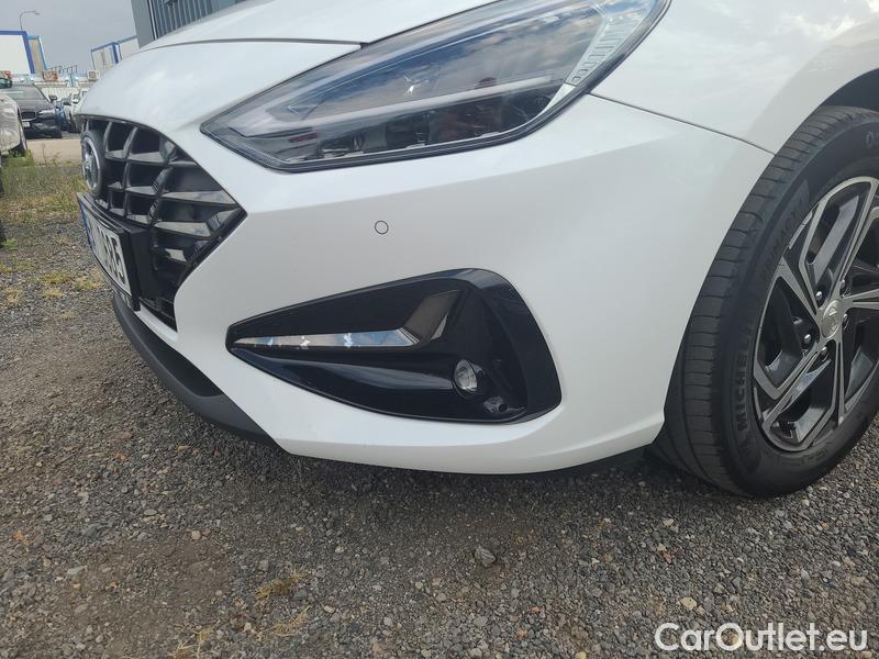  Hyundai  i30   cw (PD)(2017->)  kom.1.5T-GDI Smart 5d #4