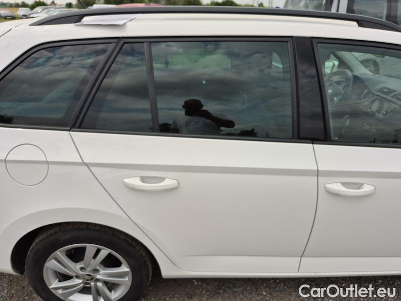  Skoda  Fabia  (PJ3) (2021) Com.1.0TSI 70 Ambition 5d #9