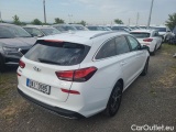i30
