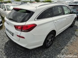 i30