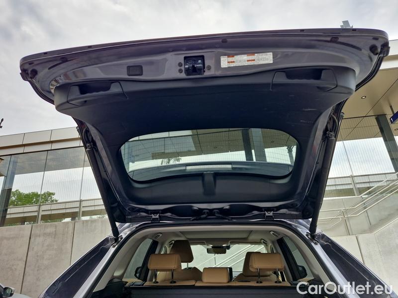  Toyota  RAV4  2019  2.5 Hyb Executive 4WD AT #8
