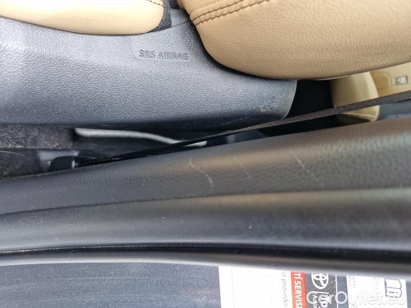  Toyota  RAV4  2019  2.5 Hyb Executive 4WD AT #3