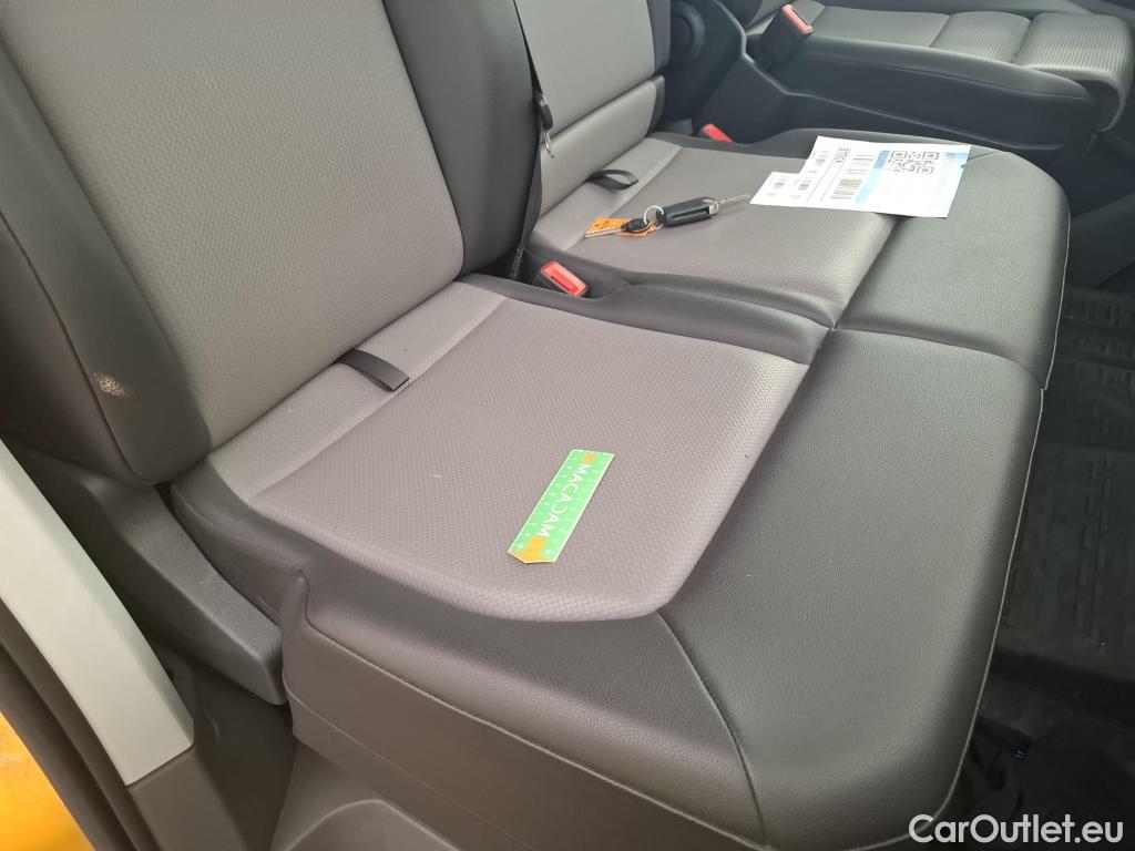  Volkswagen  Crafter  Fourgon Fourgon 35 mittlerer Radstand mit Hochdach FWD 2.0 #21
