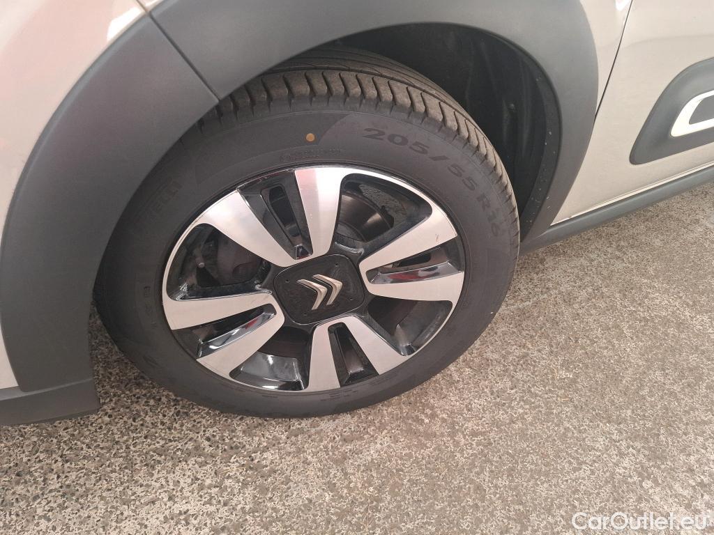  Citroen  C3  Shine 1.2 PureTech 110CV BVA6 E6d #13