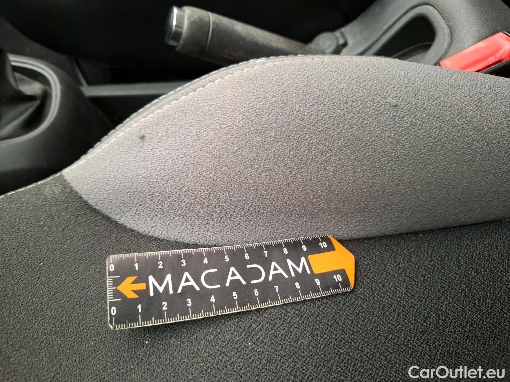  Citroen  C3  Attraction 1.4 HDi 70CV BVM5 E5 #42