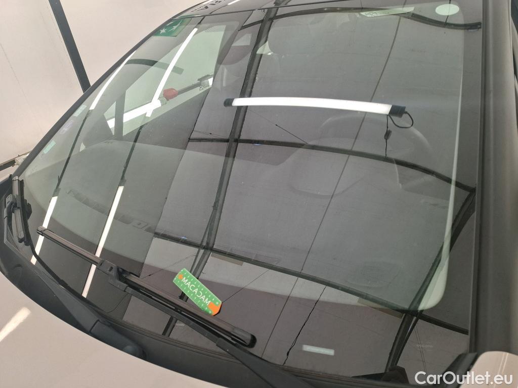  Citroen  C3  Shine 1.2 PureTech 110CV BVA6 E6d #40
