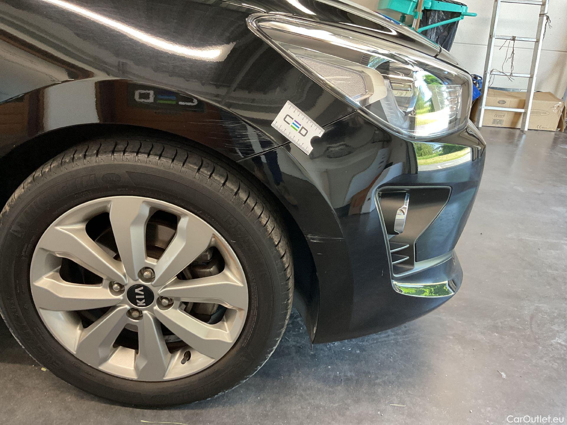  KIA  Rio Kia,  FL'20, KIA  1.0 T 100 More 5d #6