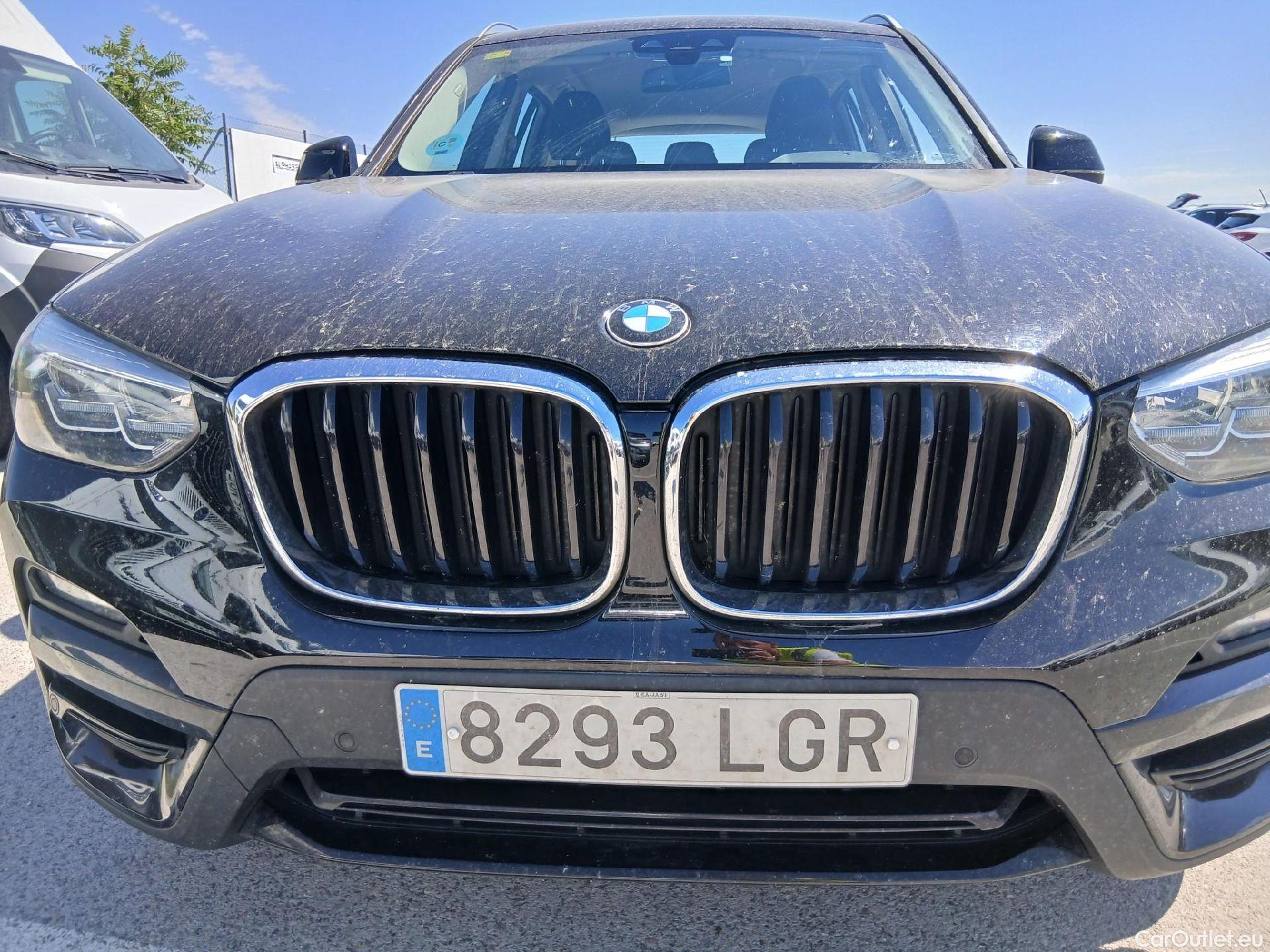  Bmw  X3 BMW  / 2017 / 5P / todoterreno sDrive18d #6