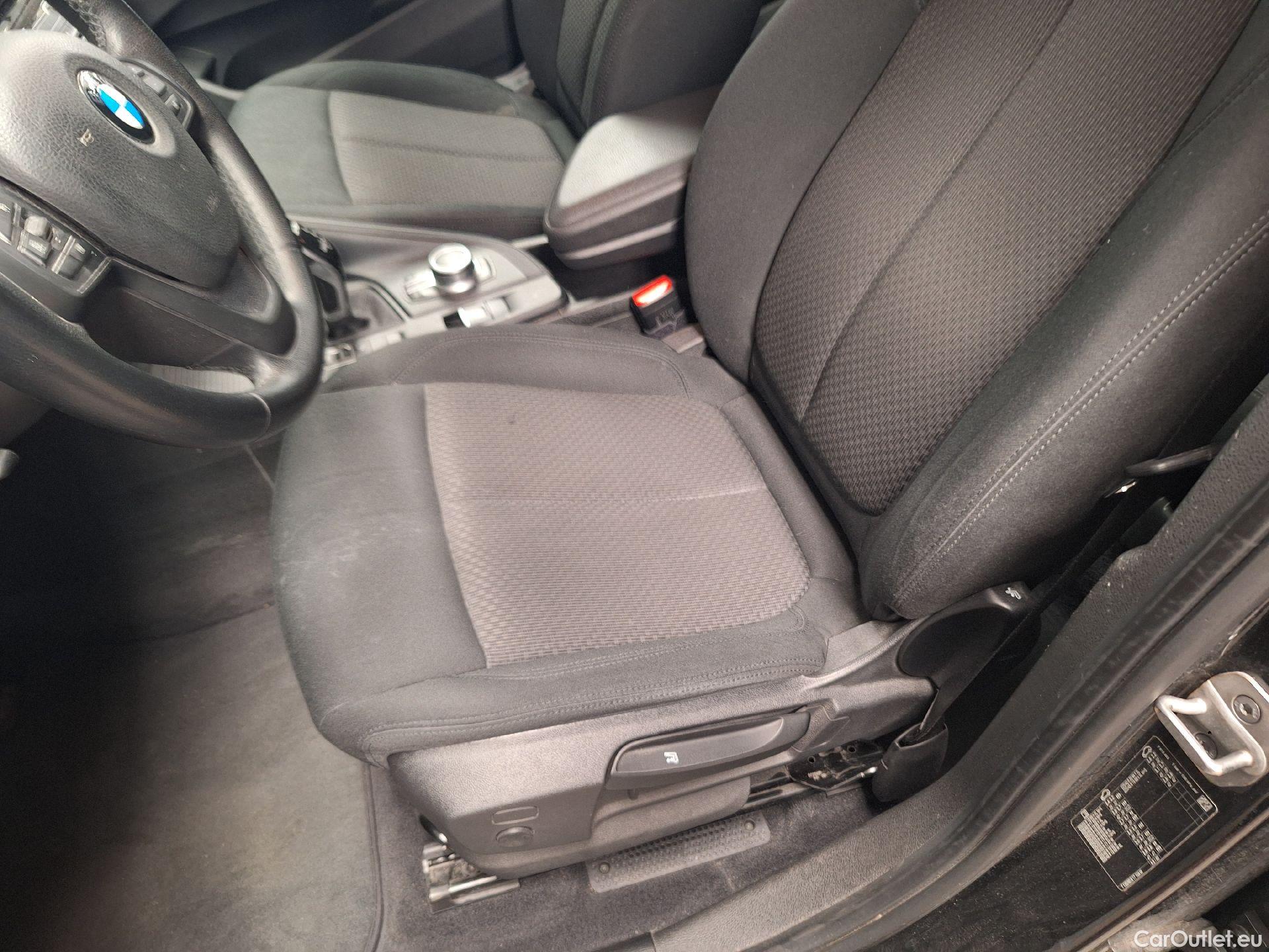  Bmw  X1 BMW,  FL'19, BMW  sDrive18dA (110 kW) 5d #4