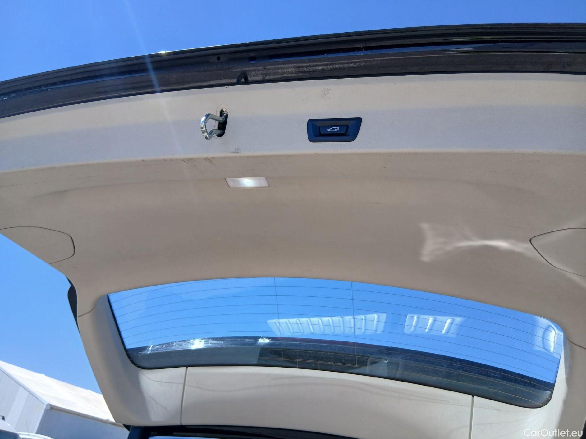  Bmw  X3 BMW  / 2017 / 5P / todoterreno sDrive18d #38