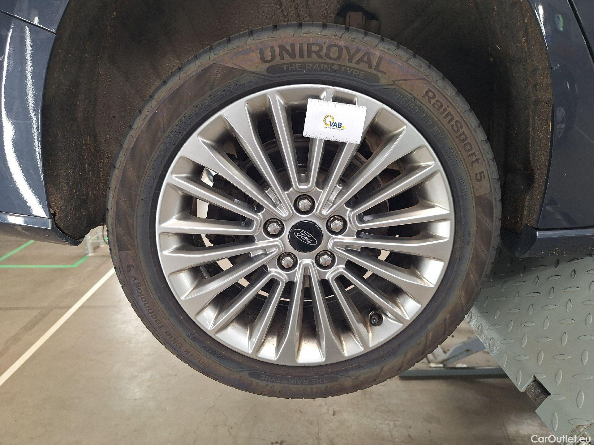  Ford  Focus Ford,  SW '18, Ford  Clipper 1.0i EcoB. 92kW Vignale 5d #18