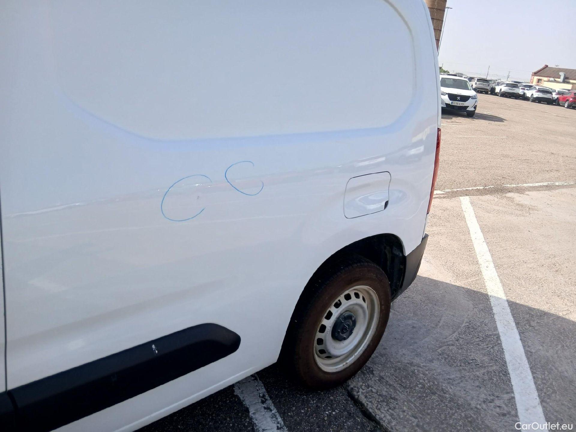  Opel  Combo OPEL  / 2018 / 3P / furgón derivado de turismo 1.5 TD 75kW (100CV) Express L H1 650kg (AC) #14