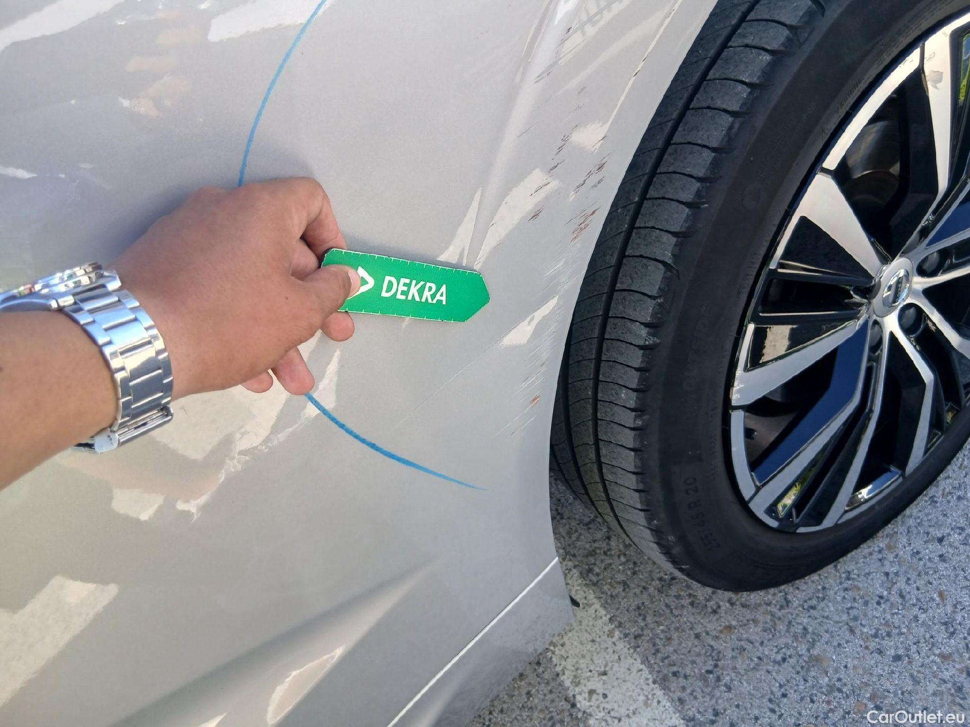  Volvo  XC60 VOLVO  / 2017 / 5P / todoterreno 2.0 T6 AWD Recharge Ultimate Bright Auto #12