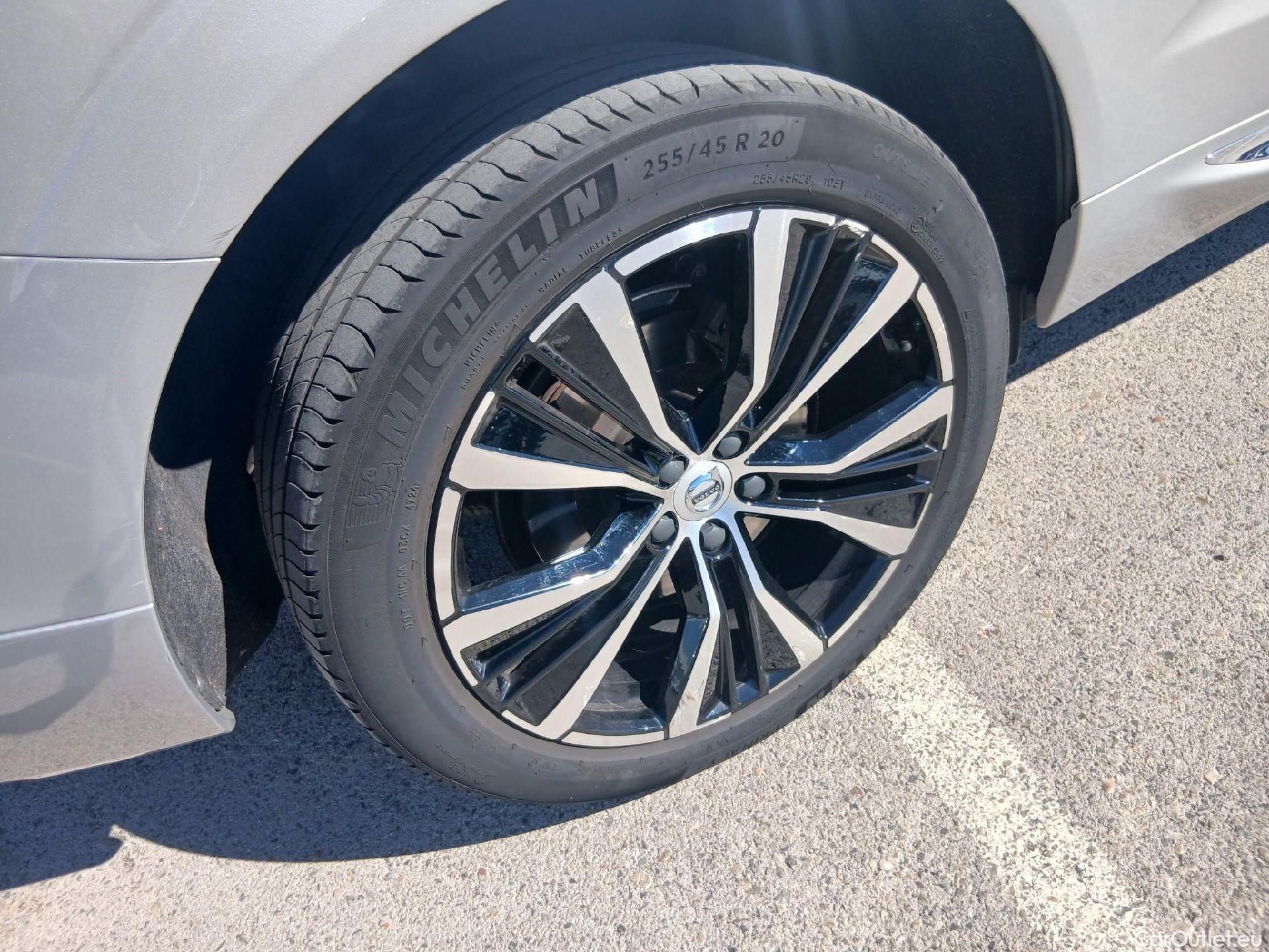 Volvo  XC60 VOLVO  / 2017 / 5P / todoterreno 2.0 T6 AWD Recharge Ultimate Bright Auto #28