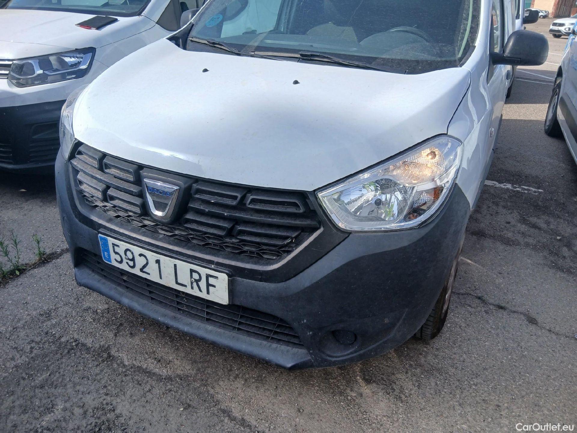  Dacia  Dokker DACIA  / 2013 / 4P / furgón derivado de turismo Van Essential Blue dCi 70kW (95CV) #17