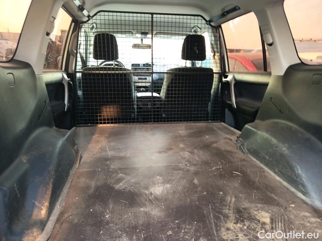  Toyota  Land Cruiser TOYOTA  / 2017 / 5P / todoterreno comercial 2.8 D-4D NX 2 Plazas #30