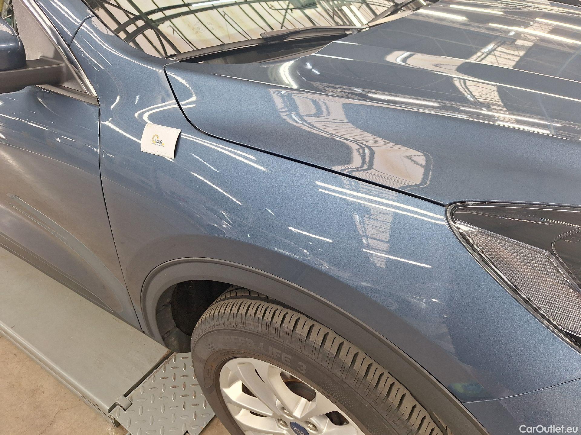  Ford  Kuga Ford,  '19 PHEV, Ford  2.5i PHEV Aut. 165kW Titanium 5d #28