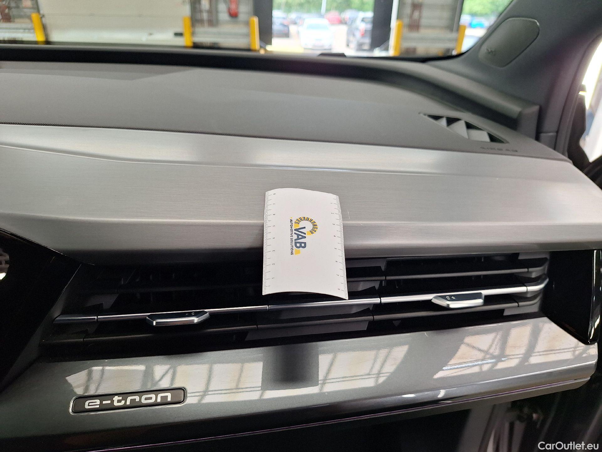  Audi  Q4 E-Tron Audi, Q4 SB e-tron '21 BEV, Audi Q4 Sportback e-tron 40 e-tron S Line 5d #36