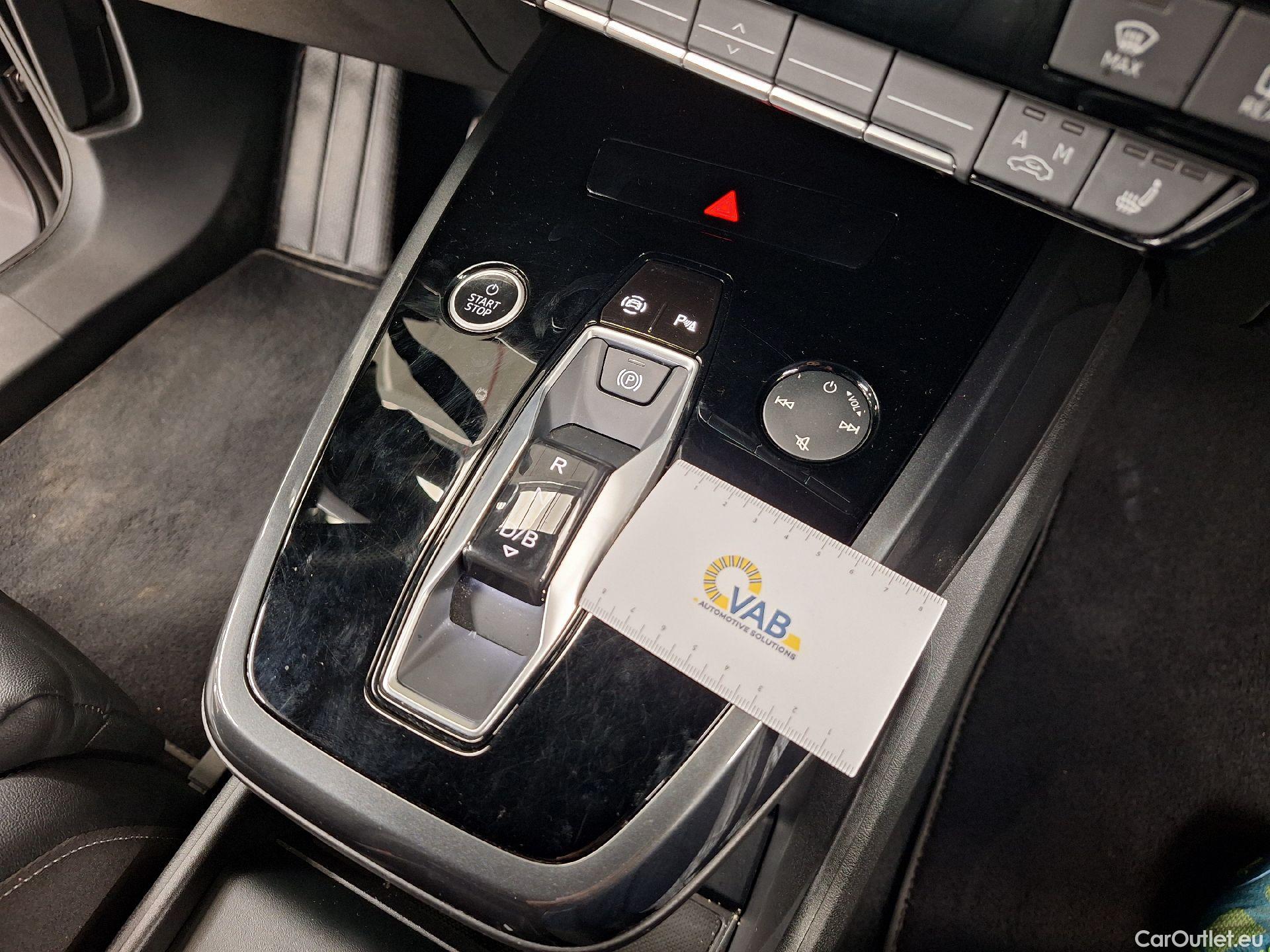  Audi  Q4 E-Tron Audi, Q4 SB e-tron '21 BEV, Audi Q4 Sportback e-tron 40 e-tron S Line 5d #38