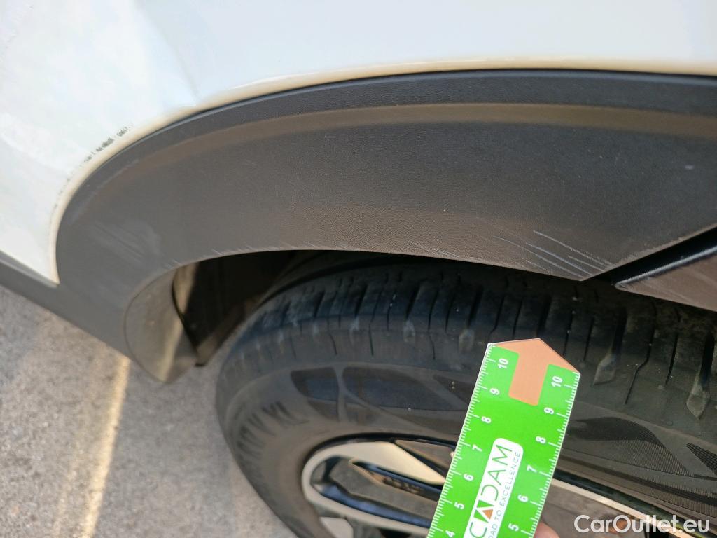  KIA  Sportage KIA  / 2022 / 5P / todoterreno 1.6 T-GDi MHEV 110kW (150CV) Drive 4x2 #52
